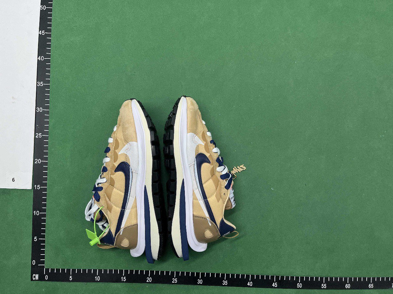 Nike LD Waffle Sneakers