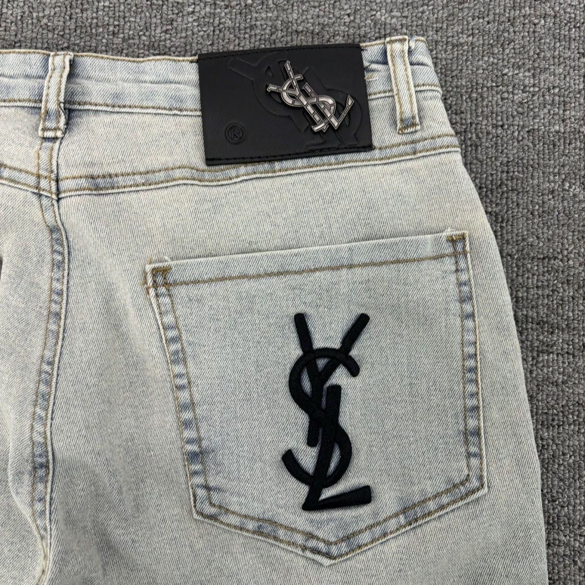 Yves Saint Laurent 7447585988