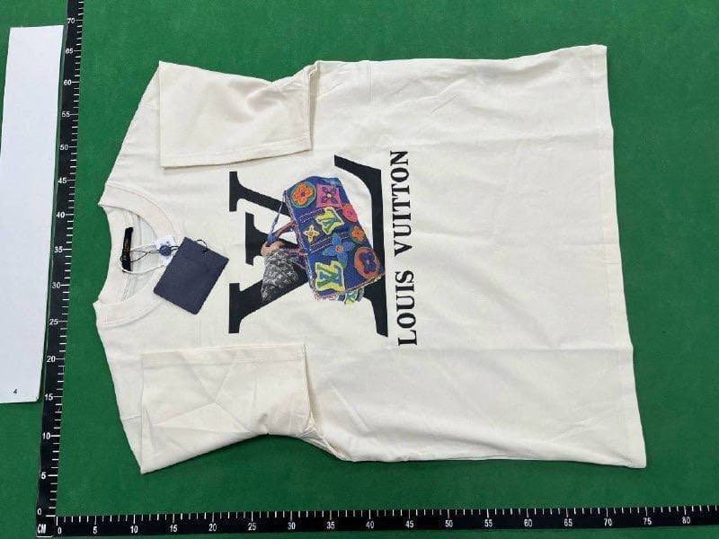 Burberry T-shirt