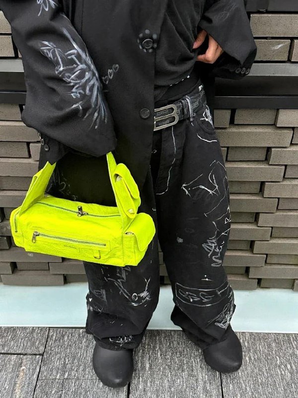 Balenciaga  Pants