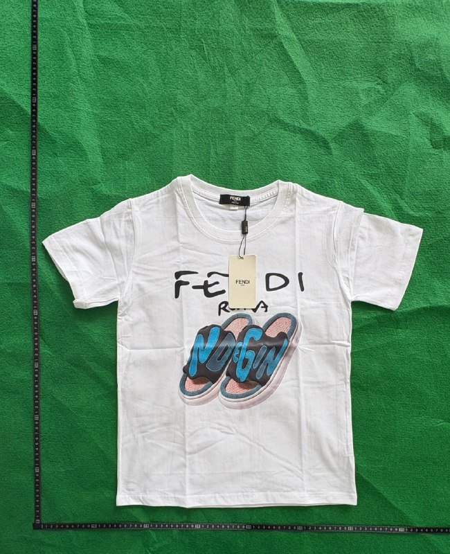 FENDI T-SHIRT（39 STYLE TOP）