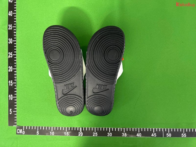 Nike Puma slippers （15+）