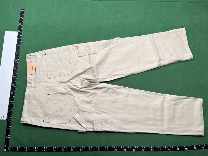 LV Louis Vuitton Jeans pants ( 20 + styles)