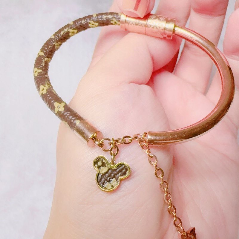 LV Bracelet