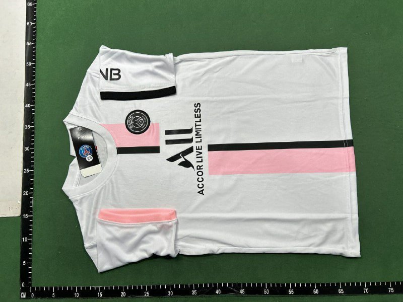 Football suit  (40 CP)