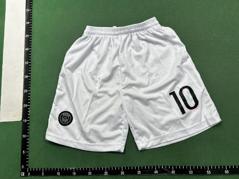 Football suit  (40 CP)