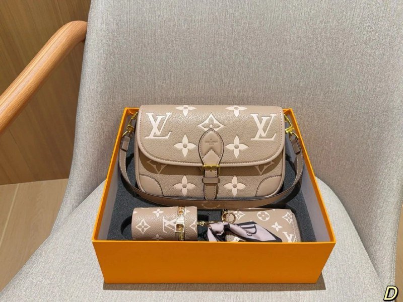 Louis Vuitton women's bag