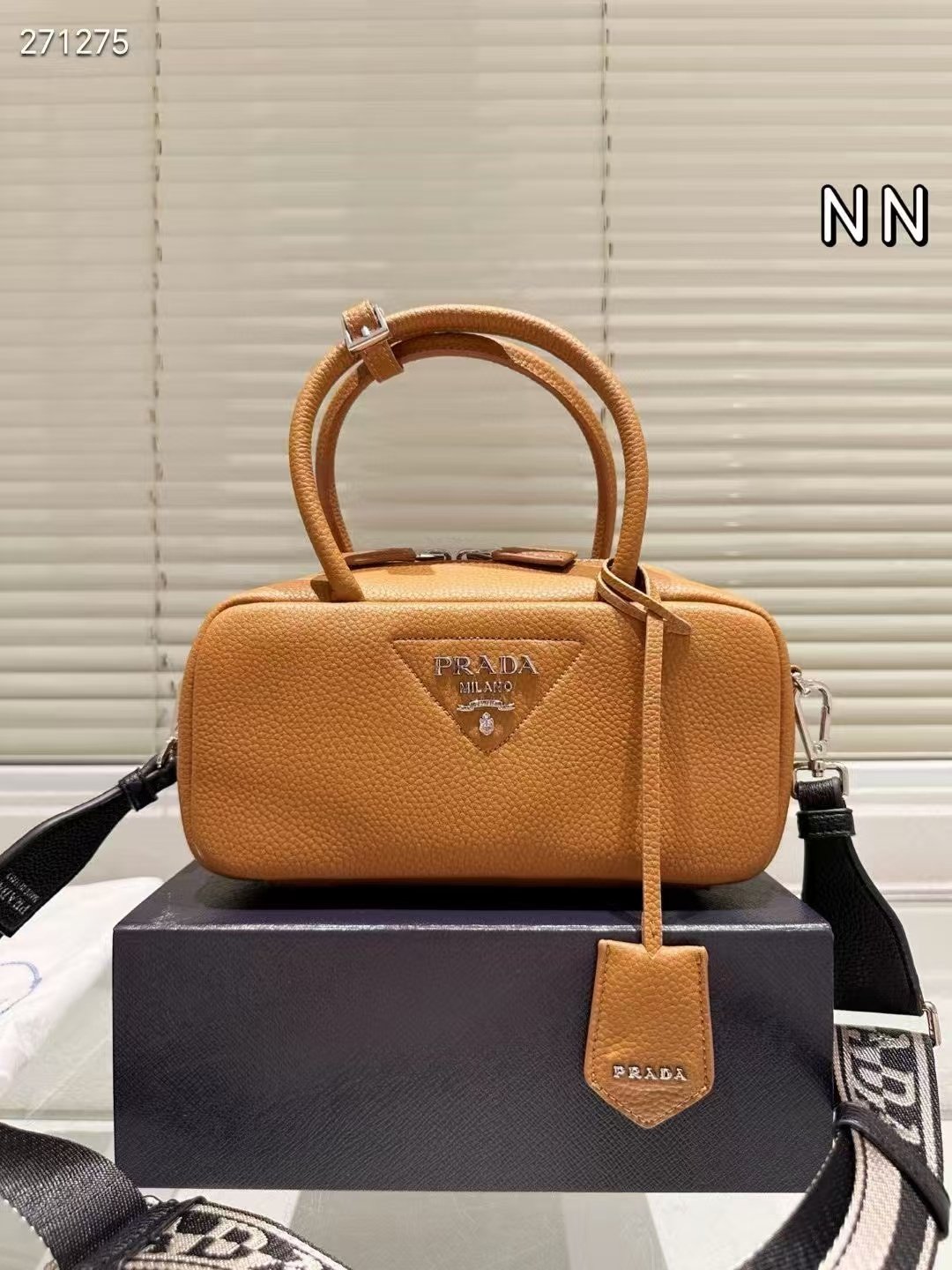 prada  Bag 7489662559