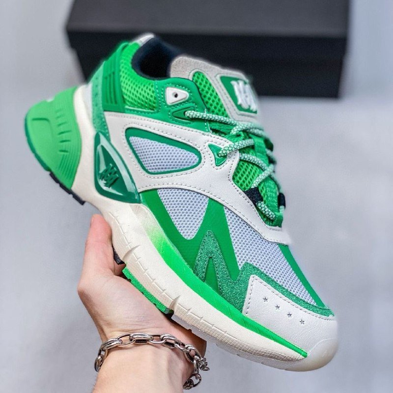 Amiri Ma Runner