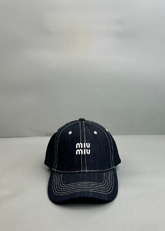 miumiu hat
