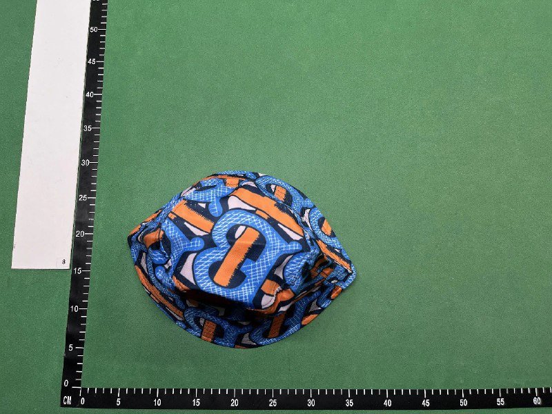 Burberry bucket hat