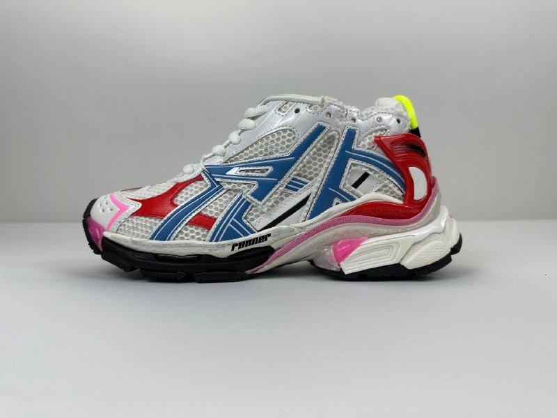 Balenciaga Runner