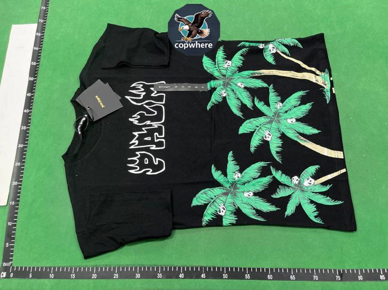 Supreme t shirt