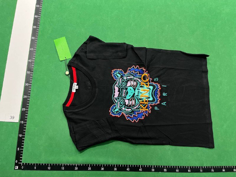 KENZO T shirt ( 39 + styles)