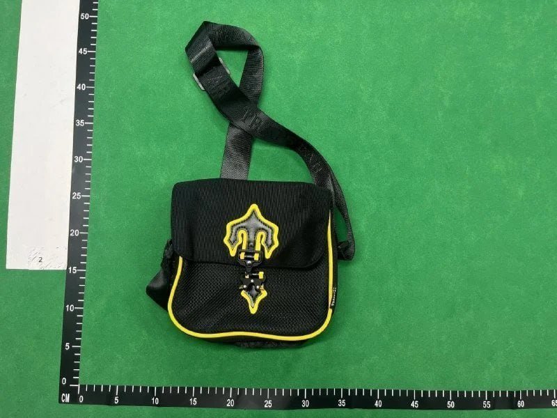 Trapstar bag  (30+)