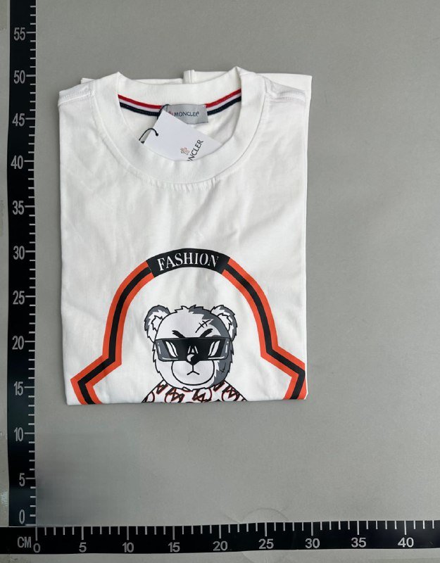 Moncler T-shirt