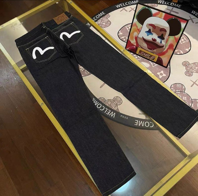 Evisu Jean pants