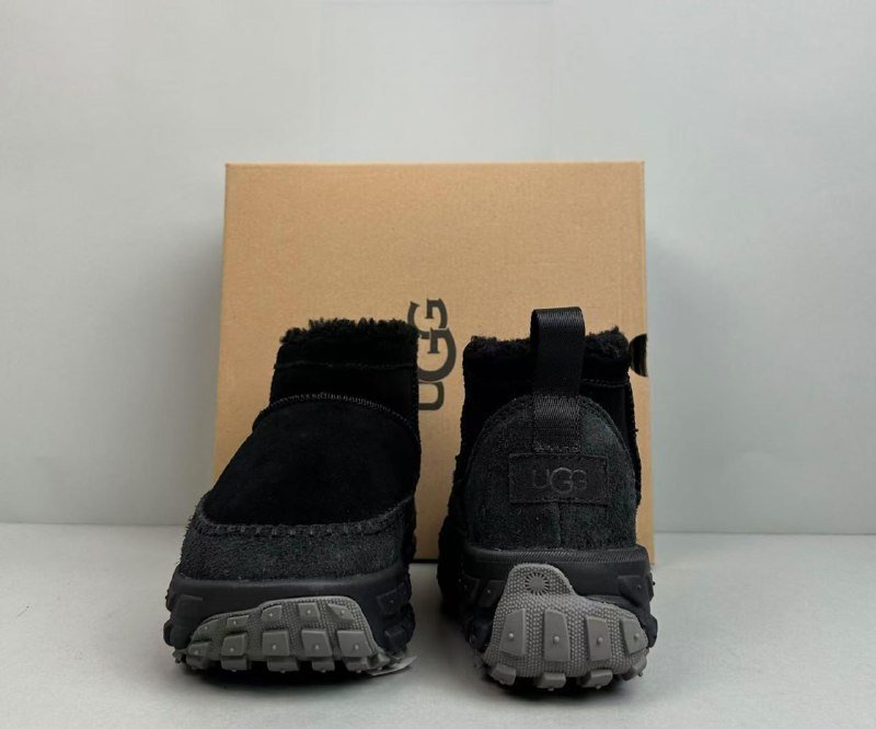 Ugg Snow Boots-Top
