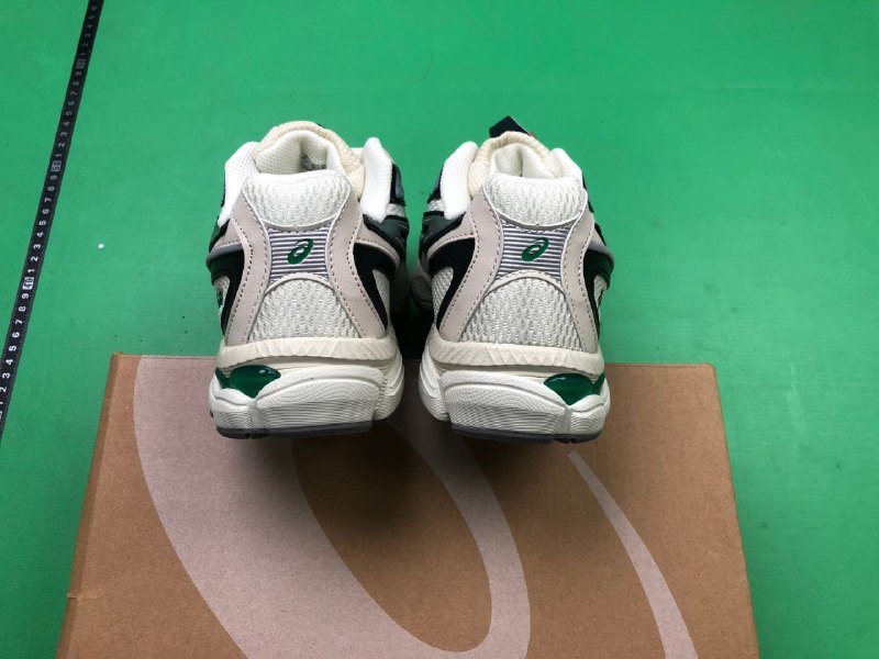 ASICS GEL-NYC 2055
