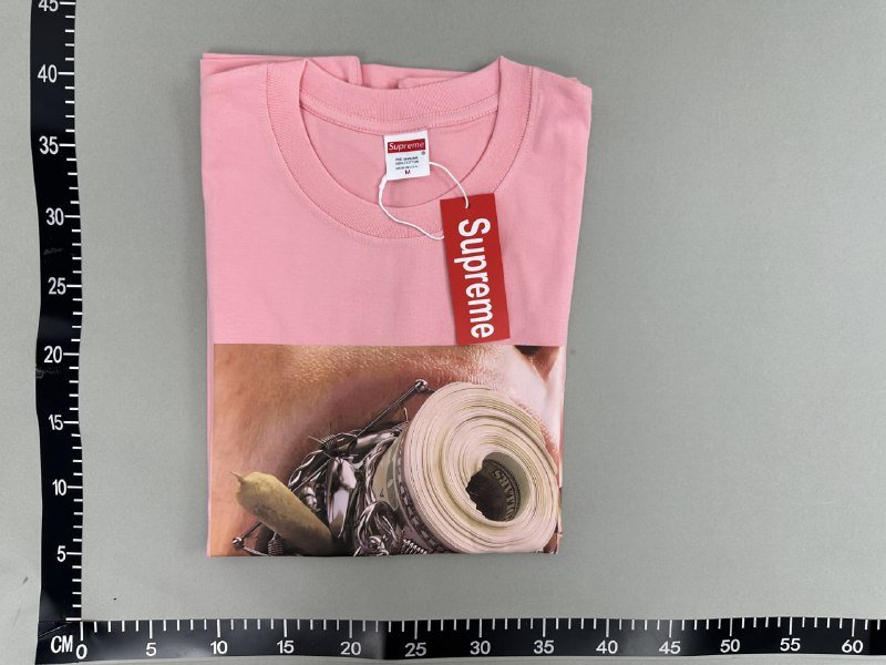 Supreme Tee