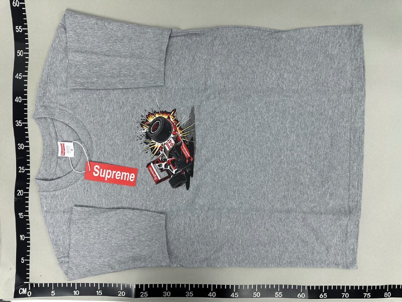 Supreme Tee