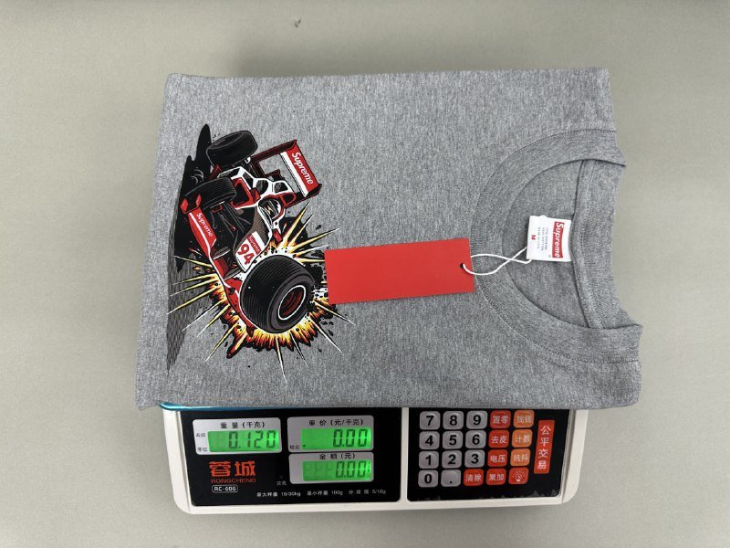 Supreme Tee