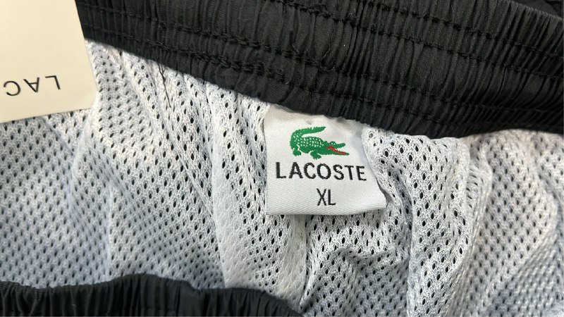 Lacoste Shorts（40 style