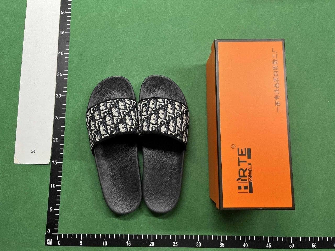 Nike Dior Slide