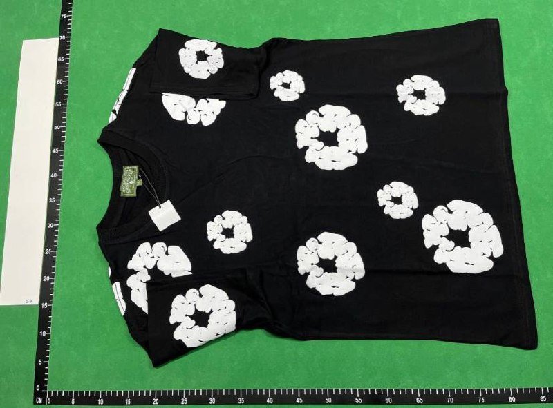 Denim tears t-shirt shorts suit