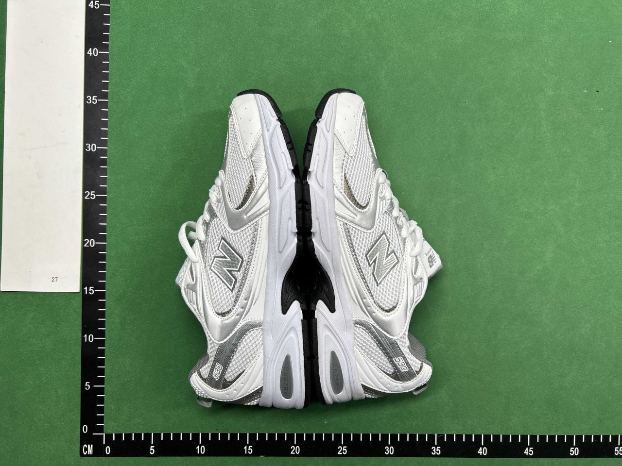 New Balance 530、 550、 2002R（40 styles