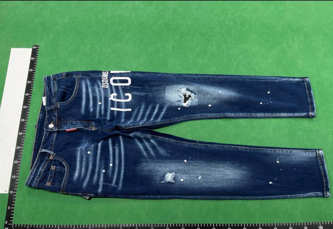 DSQUARED 2 jeans