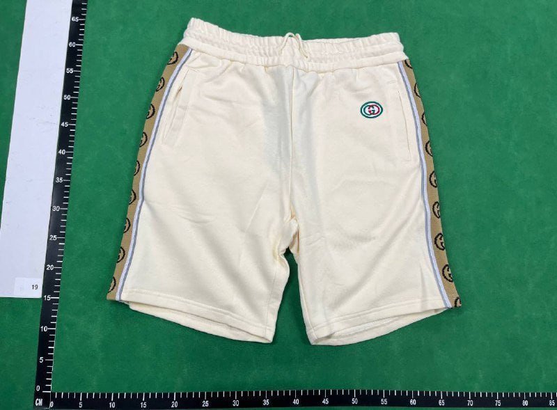 Gucci shorts (40 styles)