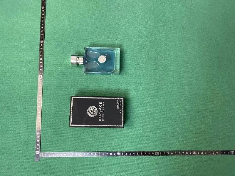 Men's perfume (many brands)