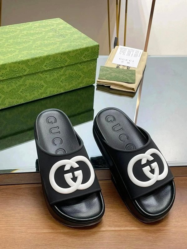 Gucci Slippers（37+styles