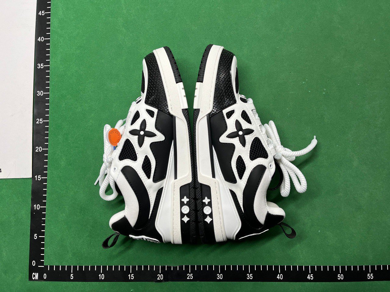 Louis vuitton sneakers LV Trainer Shoes (40 style)