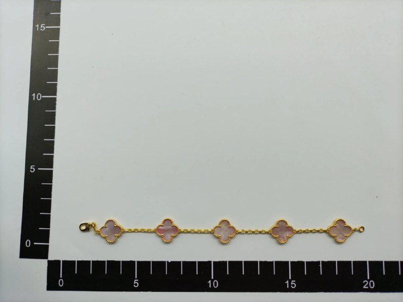 Van Cleef & Arpels bracelet