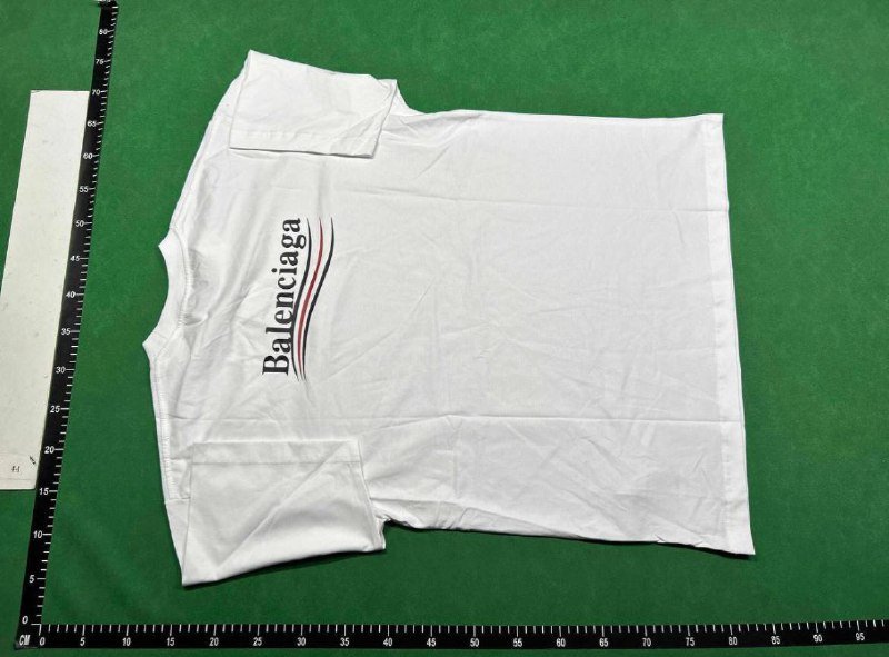 Balenciaga T-shirt( 40 + styles)