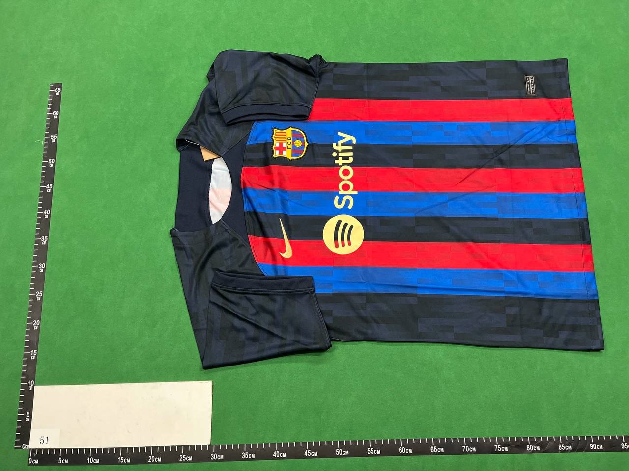 football T-shirt (40 CP)