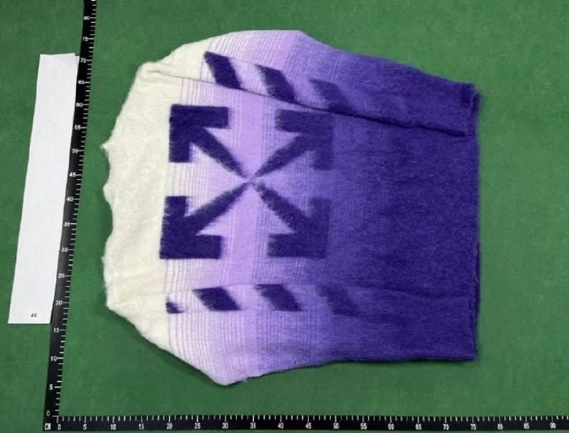 off white sweater (40 style)