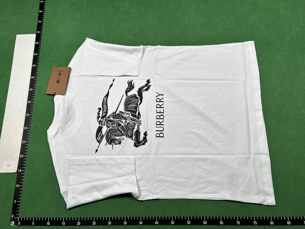 Burberry T-shirt 1