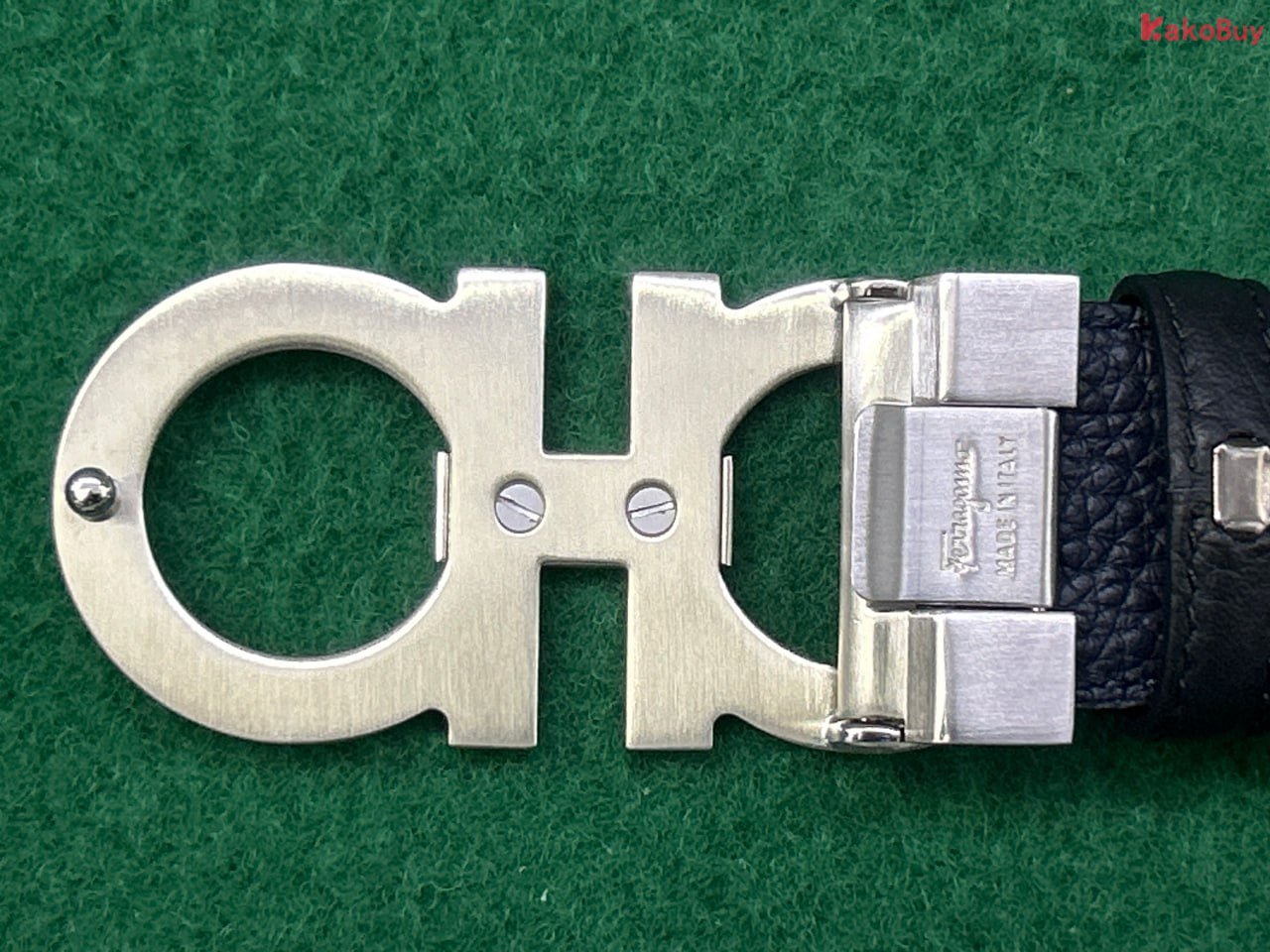 Salvatore Ferragamo belt