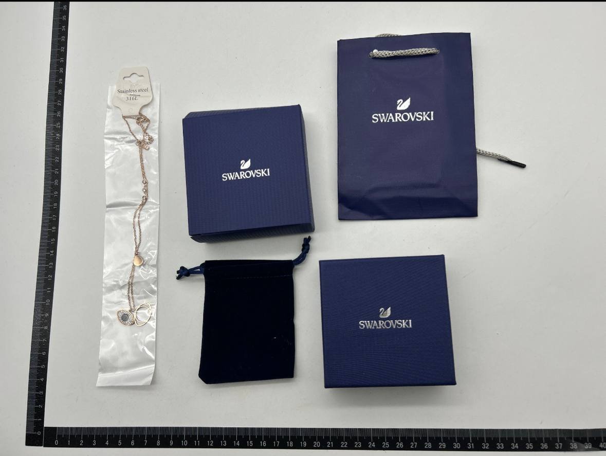 Swarovski Necklace（40tyle