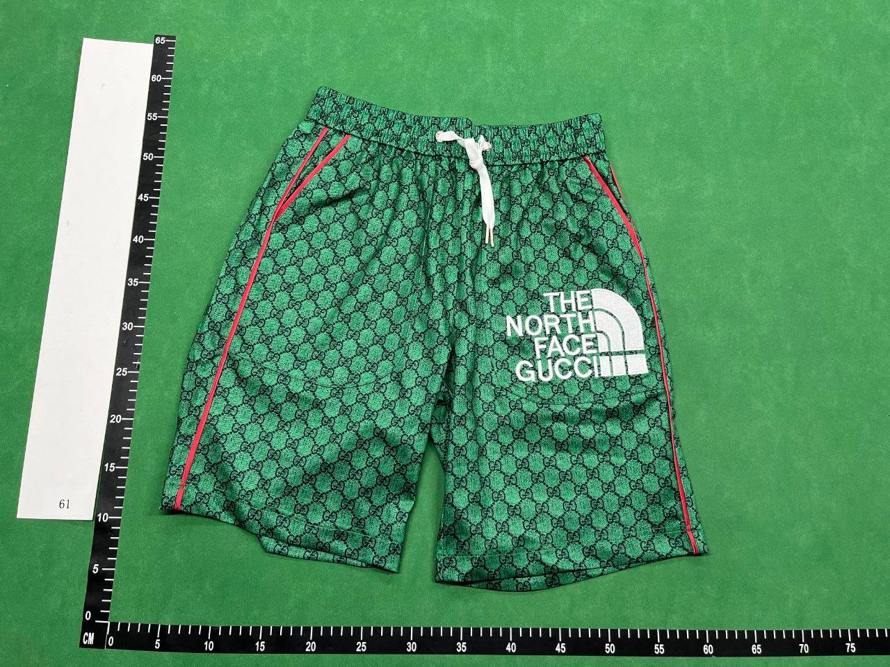 Gucci The North Face shorts