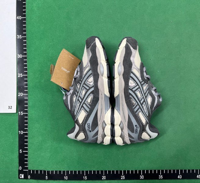 Asics Gel Kayano 14 ( 32 colors )