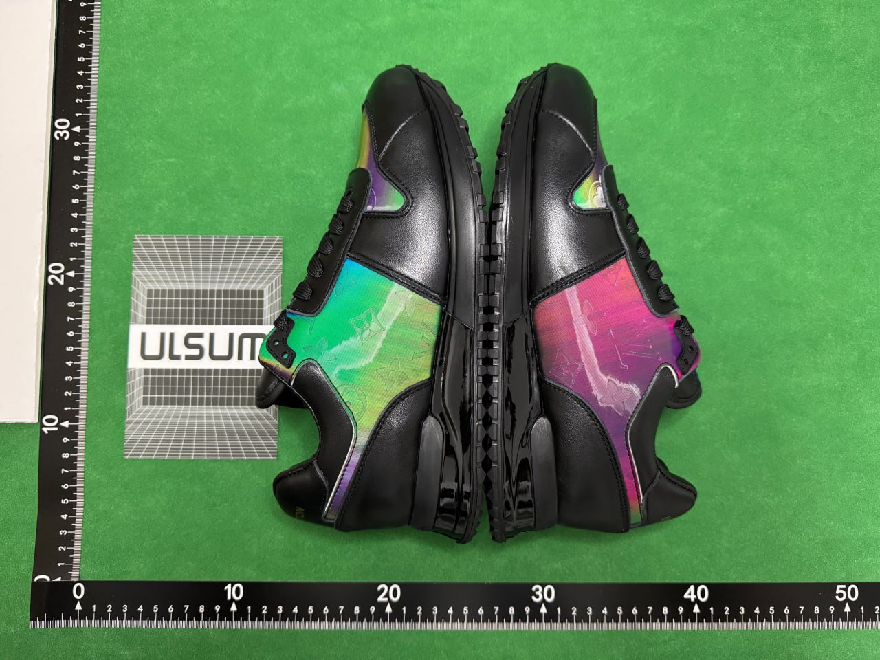 Louis vuitton run away shoes color change (40+styles)