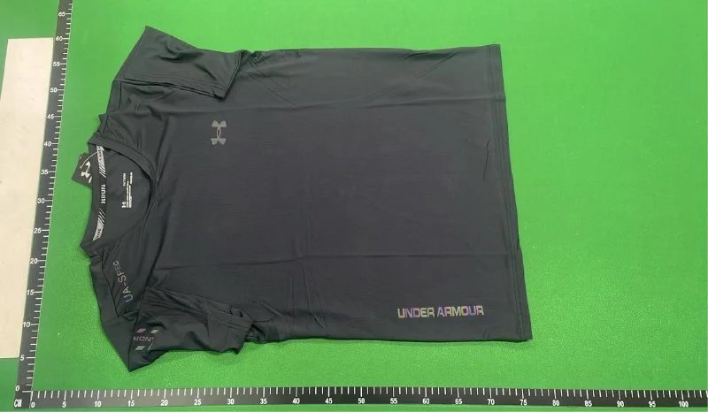 Under Armour T-shirt/Shorts/Suits