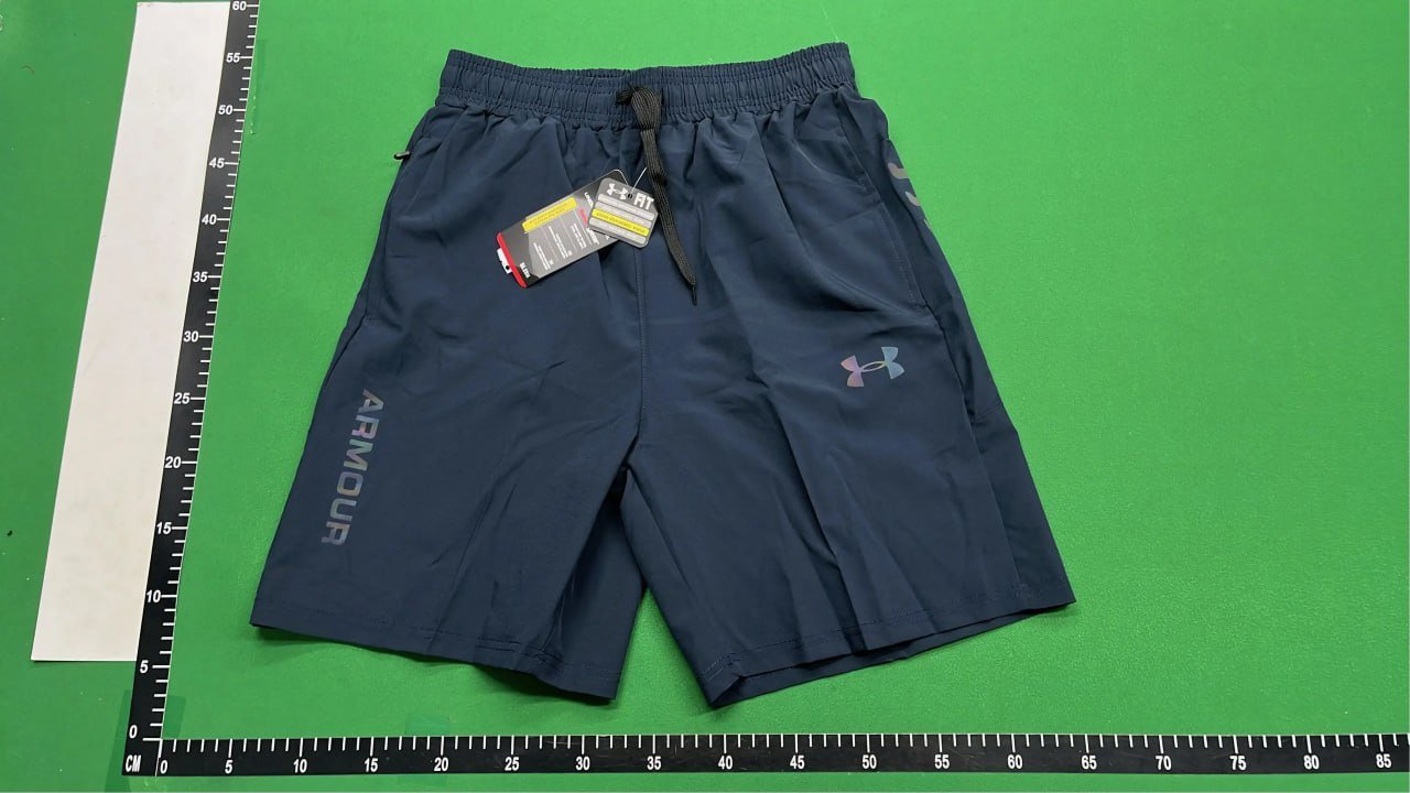 Under Armour TEE shorts