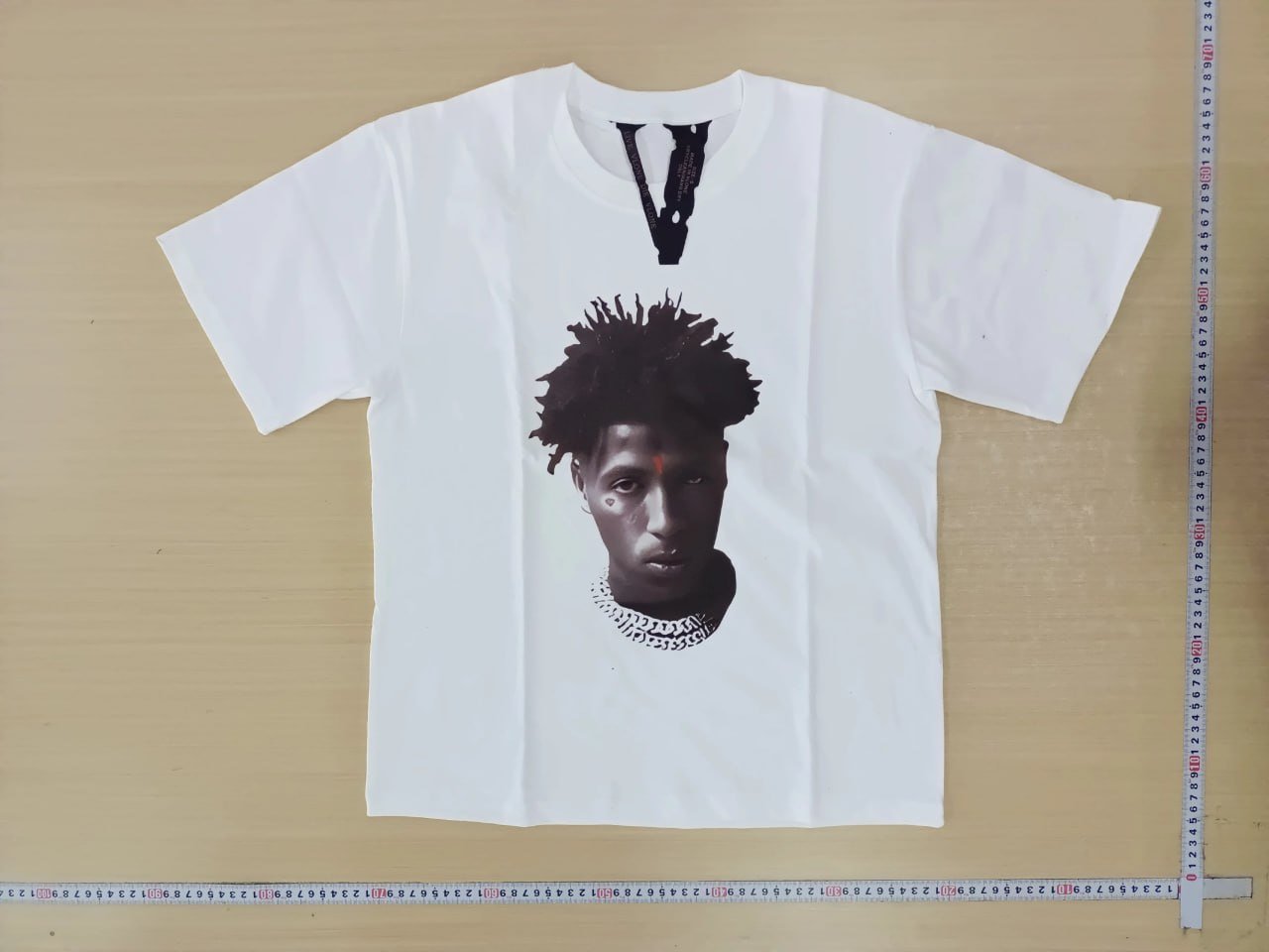 Vlone Tee ( 38 + styles