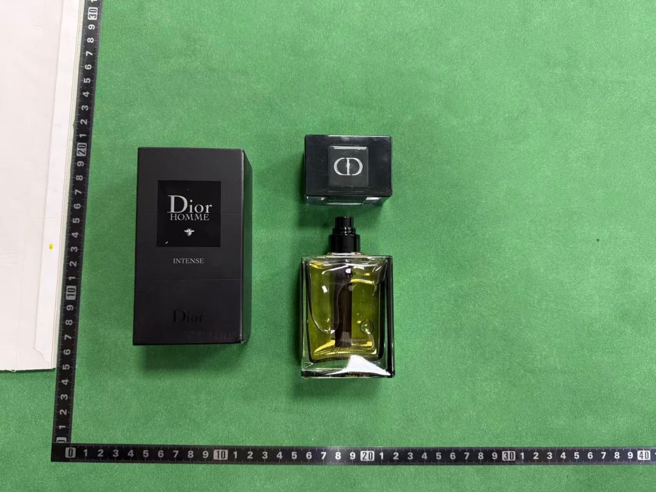 Dior Chanel Gucci Perfume ( 40 + styles
