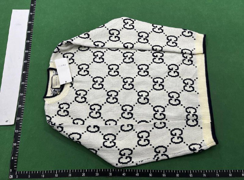 Gucci GG Supreme Sweater / Dior Gucci Sweater [9 styles]